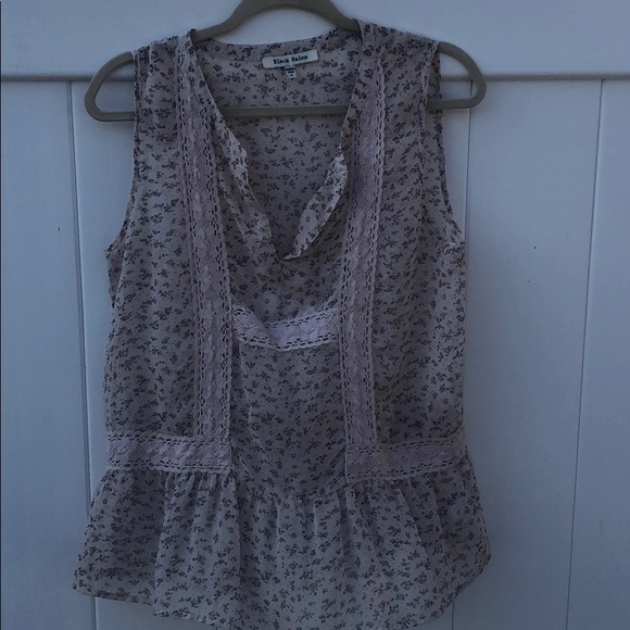 Floral sleeveless blouse - Picture 1 of 2